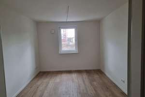 Geförderter Wohnraum (WBS 2),moderne 4-Zimmer Wohnung in ruhiger Lage – 93053 Kasernenviertel, Regensburg – Vorschaubild 2