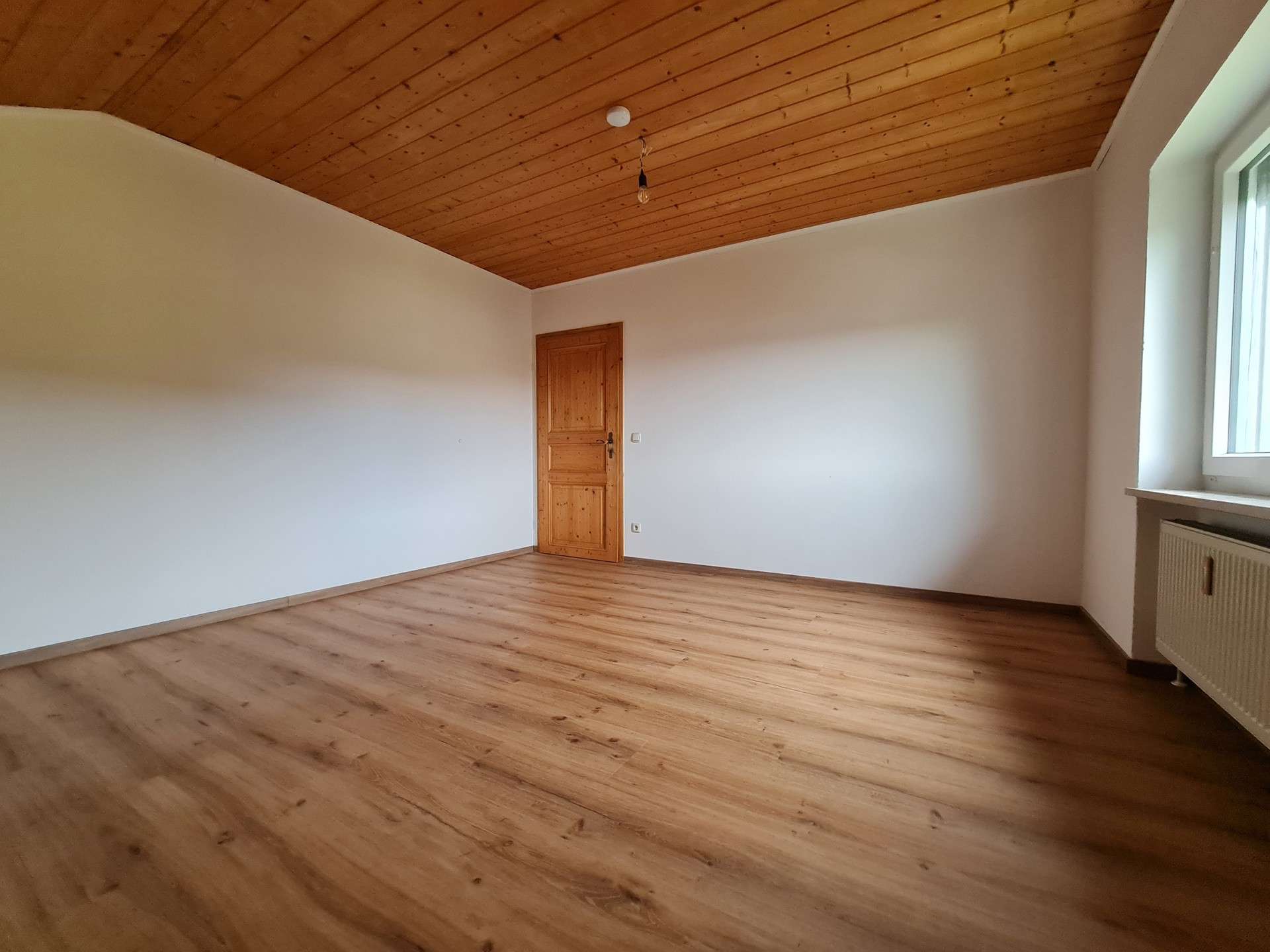 Immobilie in Salzweg - Tolles Wohnhaus mit Traumgarten vor den Toren Passaus. Familienglück oder Kapitalanlage oder beides? - Bild 7