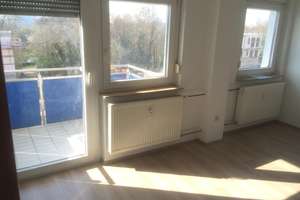 Schöne, sanierte, 1 ZKD mit neuer EBK, Balkon in Mannheim/Rheinau, 40qm , € 525,- + NK/HZ – Die vollständige Adresse der Immobilie erhältst du vom Anbieter., 68219 Rheinau, Mannheim – Vorschaubild 4