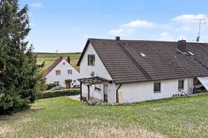 Attraktive Doppelhaushälfte in ruhiger Lage von Nandlstadt – 85405 Nandlstadt – Vorschaubild 1