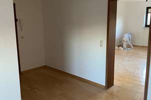 Modernes Wohnen über Durlach – 3,5 Zi., 82 m² · Aufzug · Parkett · Fußbodenheizung/Bad · Tiefgarage – An der Fayence 5, 76227 Durlach, Karlsruhe – Vorschaubild 16