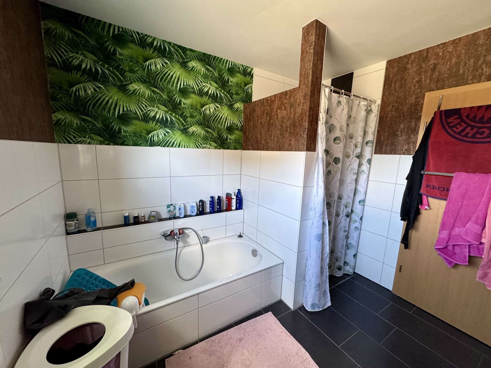 Immobilie in Tülau - Platz für die ganze Familie! Einfamilienhaus mit Nahwärmeversorgung - Bild 1