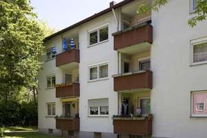 Ab sofort: 2-Zimmerwohnung mit Balkon!