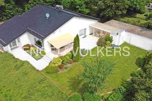 Außergewöhnlicher Bungalow mit idyllischem Garten und Pool in begehrter Villenlage – Remscheid – Vorschaubild 1
