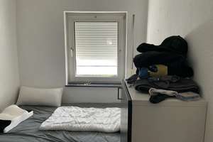 Top gepflegtes Reihenmittelhaus  in Elmshorn – Die vollständige Adresse der Immobilie erhältst du vom Anbieter., 25336 Elmshorn – Vorschaubild 9
