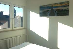 Geschmackvolle Wohnung mit zwei Räumen und Einbauküche in Düsseldorf, Exklusive und neuwertig – Witzelstraße 1A, 40225 Bilk, Düsseldorf – Vorschaubild 9
