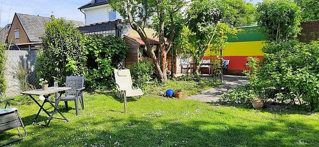 Immobilie in Wennigsen (Deister) - Komplett modernisierte 3,5-Zimmer-ETW in Vierfamilienhaus mit 2 Stellplätzen und großer Gartenfläche - Bild 3