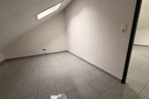 Helle 120 qm / 3,5 Zi.-Whg.,EInbauküche, Balkon in exklusiver Lage, ab  sofort – Freiherrenstraße 7, 52072 Richterich, Aachen – Vorschaubild 14