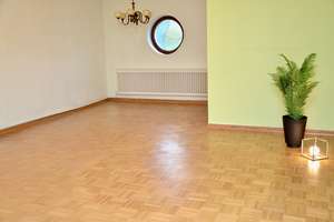 Für MACHER! Viele Nutzungsmöglichkeiten + viel Platz. Für Familie oder Mehrgenerationen. 3 Garagen – Die vollständige Adresse der Immobilie erhältst du vom Anbieter., 30629 Misburg-Nord, Hannover – Vorschaubild 3