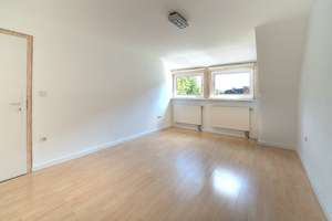 Familienfreundliches Reihenendhaus mit großem Garten, Terrasse und Stellplätzen – Die vollständige Adresse der Immobilie erhältst du vom Anbieter., 45277 Überruhr-Hinsel, Essen – Vorschaubild 12