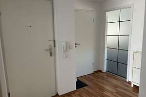 2-Zimmer-Wohnung mit renovierter Küche und Badezimmer – 68161 Innenstadt/Jungbusch, Mannheim – Vorschaubild 3