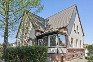 Modernisierte Villa mit Traumgarten, Pool und Outdoor-Lounge – Ihr privates Wohnparadies in Taucha – Die vollständige Adresse der Immobilie erhältst du vom Anbieter., 4425 Taucha – Vorschaubild 5