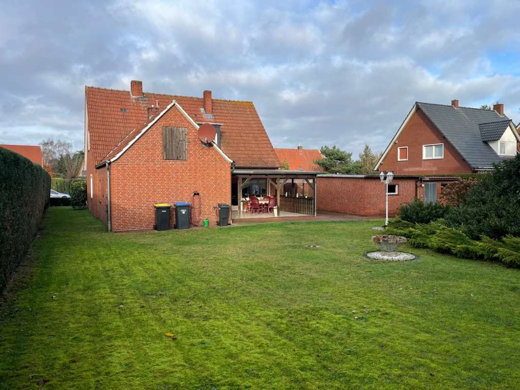 Immobilie in Börger - Manche Häuser erkennt man sofort – EFH mit 1.115 m² Grundstück & 2 Garagen - Bild 1