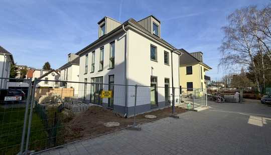 Bild von METZ IMMOBILIEN - Modernes freistehendes Einfamilienhaus, Erstbezug!