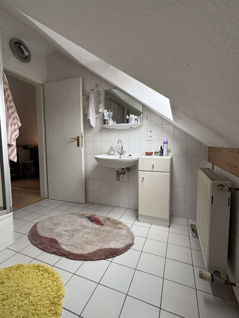 Immobilie in Kaiserslautern - Geplegtes 1-Zimmerwohnung im Zentrum von Kaiserslautern - Bild 3