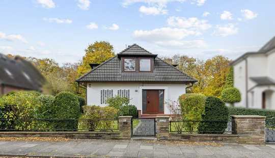 Bild von Familienfreundliches 5-Zimmer-Einfamilienhaus mit tollem Garten in ruhiger Lage von Hamburg-Sülldorf