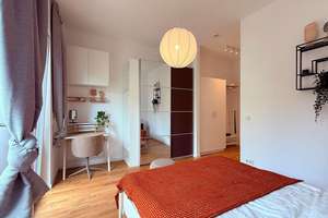 Helle 2-Zimmerwohnung mit Gartenzugang - nah Schloss Charlottenburg und Volkspark Jungfernheide – Osnabrücker Straße 27, 10589 Charlottenburg, Berlin – Vorschaubild 2