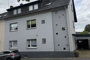 Wohnen mit Charakter: Großzügiges Haus in Saarbrücken-Ensheim