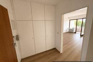 Frisch renovierte 2-Zimmer-Wohnung mit Süd-West-Balkon, Bergblick & Stellplatz – Salzstr. 6, 83404 Ainring – Vorschaubild 3