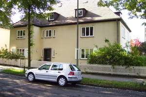 Gemütliche Dachgeschosswohnung im Vord. Westen / Stadtalle – Weyrauchstraße 17, 34119 West, Kassel – Vorschaubild 2