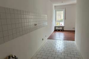 Ruhiger Westbalkon, sehr hell--freie Wohnung im Hochparterre-günstiges Hausgeld – Haidelweg 19a, 81241 Pasing, München – Vorschaubild 11