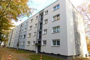 Einzugsbereit neu renovierte Familienwohnung mit großem Balkon! – Teimannstr. 48, 44894 Werne, Bochum – Vorschaubild 2