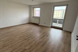 ruhige Lage * familiengeeignet * 3-Zi.-Whg. m. Balkon * 74 m² – Feselenstr. 18, 85053 Ingolstadt – Vorschaubild 1