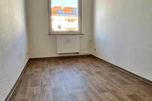 Ruhig gelegene 3-Raum Wohnung mit Balkon – Friedrich-Ludwig-Jahn-Straße 9, 39240 Calbe (Saale) – Vorschaubild 7