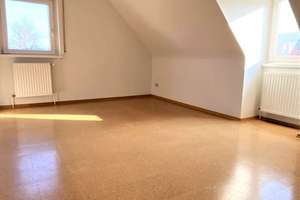 Tolle 3 Zimmerwohnung im Stuttarter-Osten (KEIN BALKON) – Die vollständige Adresse der Immobilie erhältst du vom Anbieter., 70188 Ostheim, Stuttgart – Vorschaubild 3