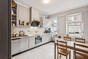 Modernisiertes 3-Familienhaus mit Dachterrasse und Garten  in Mönchengladbach