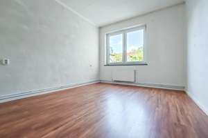 !! Viel Platz für die große Familie – solides Reihenhaus mit Potenzial !! – Lupinenstraße 11 a, 28239 Ohlenhof, Bremen – Vorschaubild 10