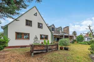 Mehrfamilienhaus mit Laden, Werkstatt, Garagen und vielen Extras auf herrlich großem Grundstück. – Die vollständige Adresse der Immobilie erhältst du vom Anbieter., 91058 Eltersdorf, Erlangen – Vorschaubild 2