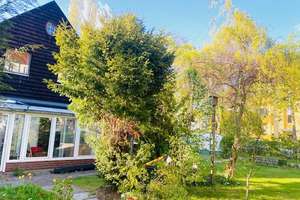 Wunderschönes 5-Zimmer Einfamilienhaus mit Garten in Berlin Lichterfelde (Steglitz) – Die vollständige Adresse der Immobilie erhältst du vom Anbieter., 12203 Lichterfelde, Berlin – Vorschaubild 2