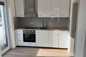 3 Zimmer- Penthousewohnung | KÜCHE | Badezimmer | Große Terrasse | Gäste-WC | Keller | GARAGE-DP – 67059 West, Ludwigshafen am Rhein – Vorschaubild 7