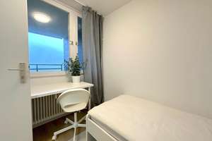 🏡 Ein Zimmer in moderner 3er-WG frei ! – Otto-Hahn-Platz 3, Heidelberg - ab dem 01.08 – Otto-Hahn-Platz 3, 69126 Emmertsgrund, Heidelberg – Vorschaubild 2