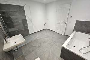 Exklusive Dachterrassenwohnung im Denkmal – 3 Zimmer, Bad mit Wanne & Dusche, Balkon, Stellplatz – Alte Diamant Brauerei 4, 39124 Neue Neustadt, Magdeburg – Vorschaubild 11