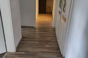 Zwei Zimmer Wohnung in zentraler Lage Siegens zu vermieten, WG-geeignet – Juliusstraße 10, 57072 Siegen, Siegen – Vorschaubild 3