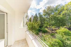3-Zimmer-Wohnung mit Balkon und Grünblick in Kreuzberg