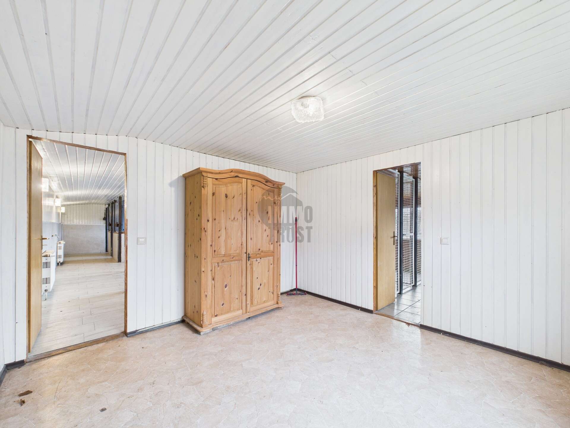 Immobilie in Boitzenburger Land - RUHEOASE AM DORFRAND MIT GROSSZÜGIGEM GRUNDSTÜCK UND SCHLOSSPANORAMA - Bild 6