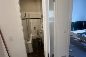 Charmante 1. OG-Wohnung in guter Lage in Nürnberg (Südstadt) mit Balkon – Pillenreuther Straße 66, 90459 Nürnberg – Vorschaubild 15