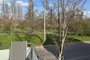 Freie 2-Zimmer-Wohnung mit Balkon und Garage zwischen Neckarpromenade und Kurpark – Stuttgart – Vorschaubild 5