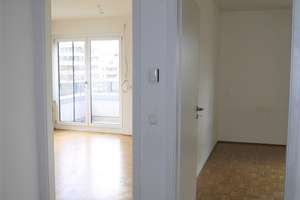 Absolut ruhige und helle 2 Zimmer-Wohnung mit schönem Balkon direkt am Park – Hans-Döllgast-Str. 8, 80807 Neufreimann, München – Vorschaubild 5