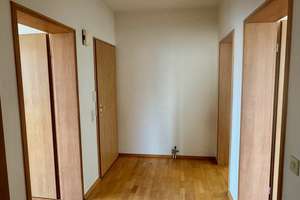 Bezugsfreie 2-Zimmer-Wohnung mit Balkon in ruhiger, zentraler Lage von Aachen-Eilendorf – Die vollständige Adresse der Immobilie erhältst du vom Anbieter., 52080 Eilendorf, Aachen – Vorschaubild 4