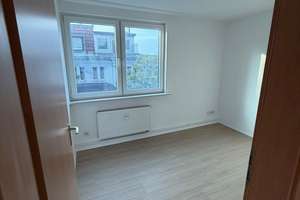 Exklusive Dachgeschosswohnung | Großzügiger Wohnbereich | Bad mit Wanne & Dusche |  – Die vollständige Adresse der Immobilie erhältst du vom Anbieter., 45326 Altenessen-Süd, Essen – Vorschaubild 5