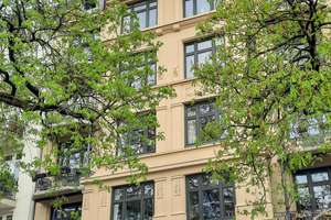 Familienfreundliche Altbauwohnung am Kanal mit herrlichem Weitblick – Die vollständige Adresse der Immobilie erhältst du vom Anbieter., 20144 Harvestehude, Hamburg – Vorschaubild 10