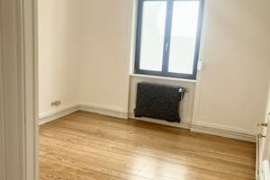 *** Kernsanierter stilvoller 4 Zi. Altbau mit Süd- Balkon*** – Marktstraße 9, 65183 Mitte, Wiesbaden – Vorschaubild 23