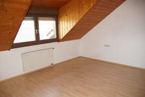 3 Zimmer-Maisonette mit großem Balkon – Neulinger Straße 3, 75228 Ispringen – Vorschaubild 13