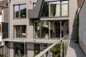 modernes Stadthaus (WEG), zentral, ruhig, unverbaubare Venusberg Aussicht, A+ – Die vollständige Adresse der Immobilie erhältst du vom Anbieter., 53129 Kessenich, Bonn – Vorschaubild 2