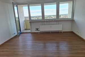 Freundliche 1-Zimmerwohnung mit Einbauküche – Nürnberger Str. 54, 85055 Ingolstadt – Vorschaubild 1