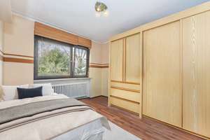 Vermietete Doppelhaushälfte mit Renovierungsbedarf in Trudering – Die vollständige Adresse der Immobilie erhältst du vom Anbieter., 81827 Waldtrudering, München – Vorschaubild 11